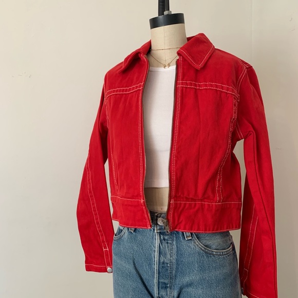 Brandy Melville red crop karina Jean jacket NWOT - Picture 1 of 4